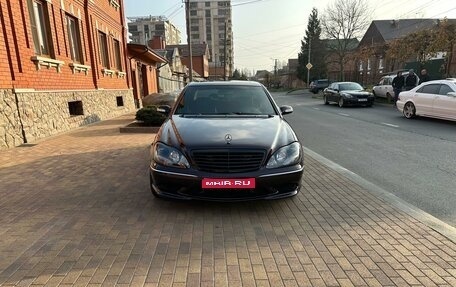 Mercedes-Benz S-Класс, 2005 год, 1 300 000 рублей, 1 фотография