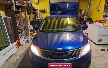 KIA Rio III рестайлинг, 2013 год, 630 000 рублей, 1 фотография