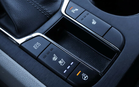 KIA Carnival III, 2019 год, 2 500 000 рублей, 19 фотография