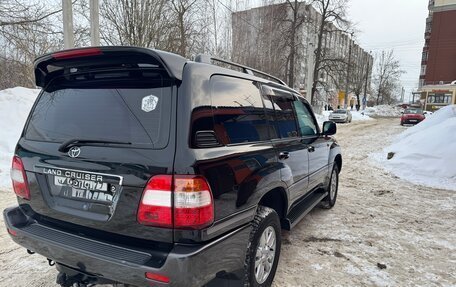 Toyota Land Cruiser 100 рестайлинг 2, 2006 год, 3 100 000 рублей, 25 фотография