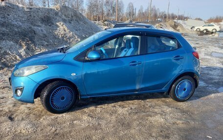 Mazda 2 III, 2011 год, 730 000 рублей, 3 фотография
