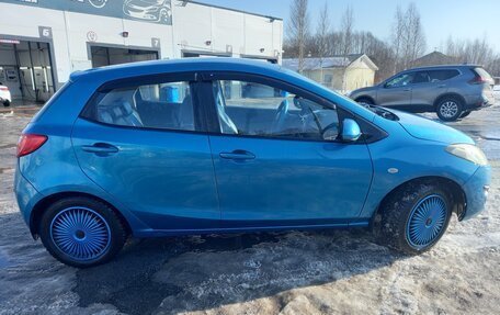 Mazda 2 III, 2011 год, 730 000 рублей, 4 фотография