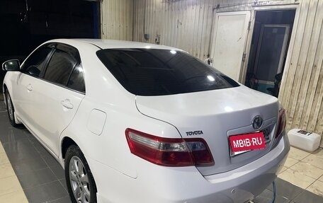 Toyota Camry, 2009 год, 830 000 рублей, 4 фотография