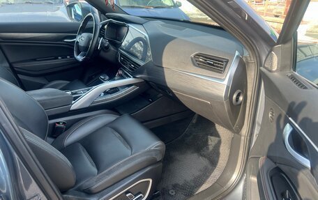 Geely Tugella FY11, 2022 год, 2 890 000 рублей, 10 фотография