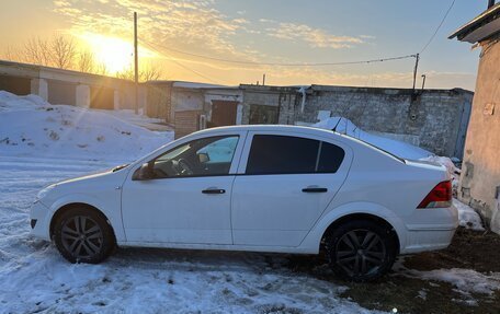 Opel Astra H, 2012 год, 560 000 рублей, 3 фотография