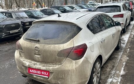 Opel Astra J, 2011 год, 550 000 рублей, 3 фотография