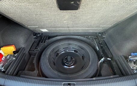 Volkswagen Tiguan II, 2020 год, 2 600 000 рублей, 12 фотография