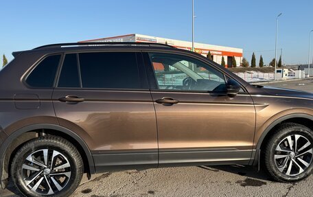 Volkswagen Tiguan II, 2020 год, 2 600 000 рублей, 6 фотография