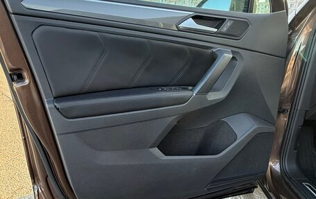 Volkswagen Tiguan II, 2020 год, 2 600 000 рублей, 13 фотография