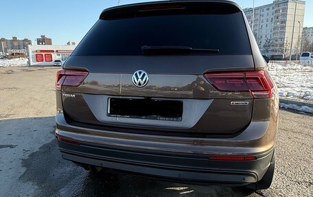 Volkswagen Tiguan II, 2020 год, 2 600 000 рублей, 9 фотография