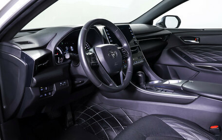 Toyota Avalon, 2022 год, 3 890 000 рублей, 16 фотография