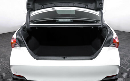 Toyota Avalon, 2022 год, 3 890 000 рублей, 10 фотография