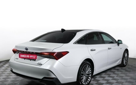 Toyota Avalon, 2022 год, 3 890 000 рублей, 5 фотография