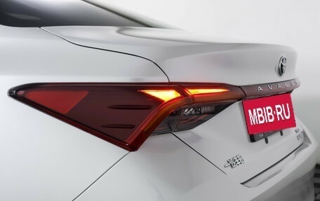 Toyota Avalon, 2022 год, 3 890 000 рублей, 28 фотография