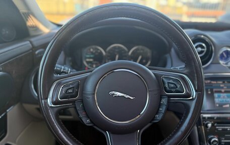 Jaguar XJ IV (X351), 2013 год, 1 880 000 рублей, 8 фотография