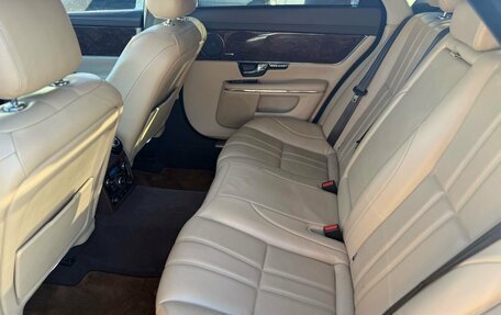 Jaguar XJ IV (X351), 2013 год, 1 880 000 рублей, 14 фотография