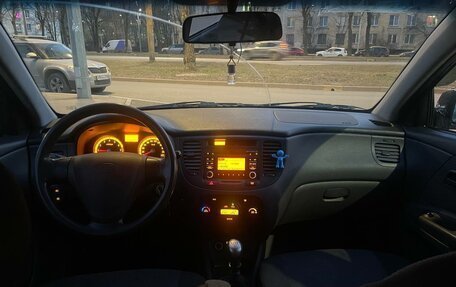 KIA Rio II, 2009 год, 325 000 рублей, 2 фотография