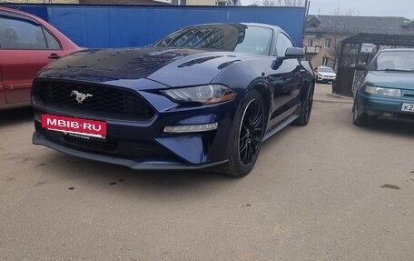 Ford Mustang VI рестайлинг, 2019 год, 3 225 000 рублей, 4 фотография