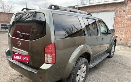 Nissan Pathfinder, 2005 год, 890 000 рублей, 24 фотография
