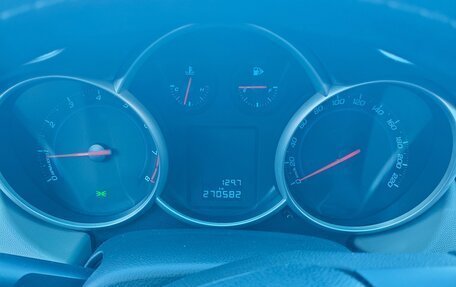 Chevrolet Cruze II, 2011 год, 650 000 рублей, 13 фотография