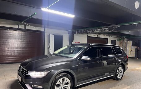 Volkswagen Passat B8 рестайлинг, 2018 год, 3 350 000 рублей, 5 фотография