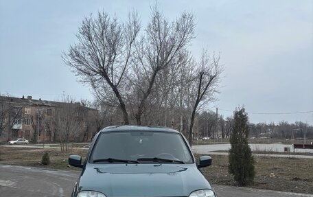 Chevrolet Niva I рестайлинг, 2016 год, 650 000 рублей, 3 фотография