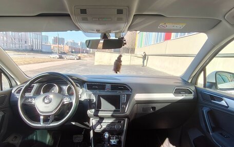 Volkswagen Tiguan II, 2017 год, 2 200 000 рублей, 9 фотография