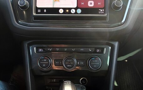 Volkswagen Tiguan II, 2017 год, 2 200 000 рублей, 15 фотография