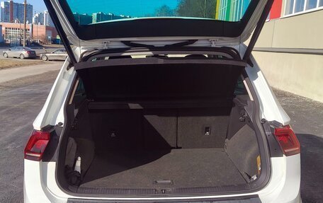 Volkswagen Tiguan II, 2017 год, 2 200 000 рублей, 19 фотография