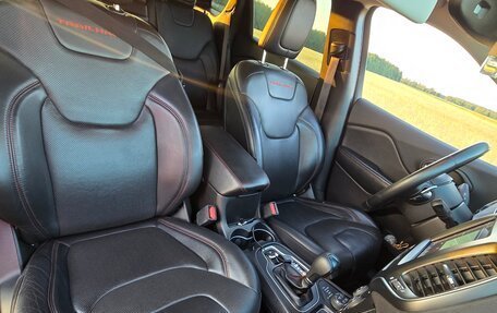 Jeep Cherokee, 2018 год, 2 990 000 рублей, 14 фотография