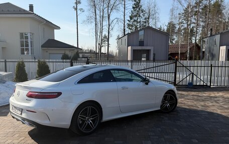 Mercedes-Benz E-Класс, 2019 год, 4 700 000 рублей, 6 фотография
