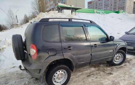 Chevrolet Niva I рестайлинг, 2016 год, 750 000 рублей, 4 фотография
