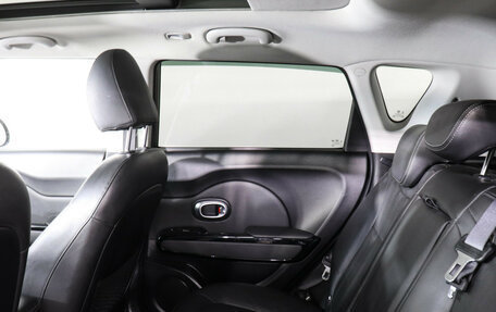 KIA Soul II рестайлинг, 2018 год, 1 799 000 рублей, 12 фотография