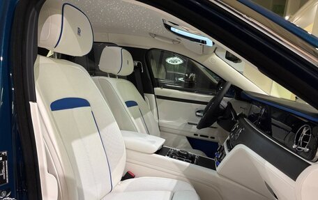 Rolls-Royce Ghost Series II рестайлинг, 2026 год, 59 000 000 рублей, 12 фотография