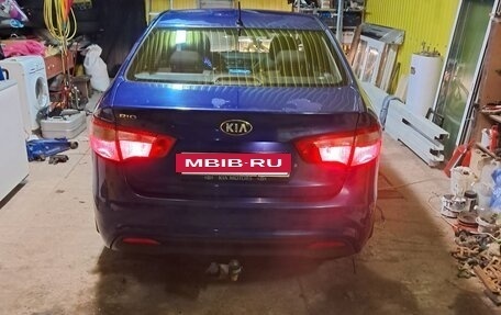 KIA Rio III рестайлинг, 2013 год, 630 000 рублей, 6 фотография