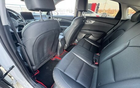 KIA K3, 2020 год, 1 400 000 рублей, 16 фотография