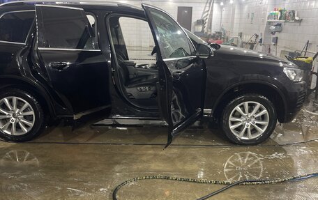 Volkswagen Touareg III, 2011 год, 2 450 000 рублей, 2 фотография