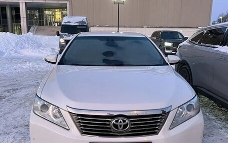 Toyota Camry, 2014 год, 1 680 000 рублей, 1 фотография