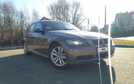 BMW 3 серия, 2006 год, 530 000 рублей, 3 фотография