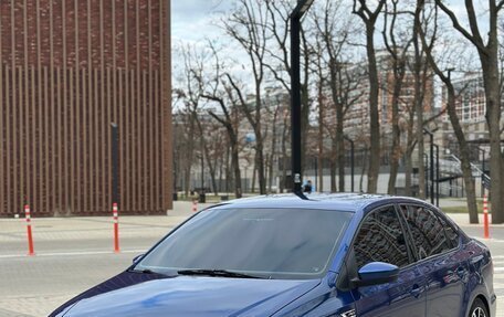 Volkswagen Polo VI (EU Market), 2018 год, 790 000 рублей, 2 фотография