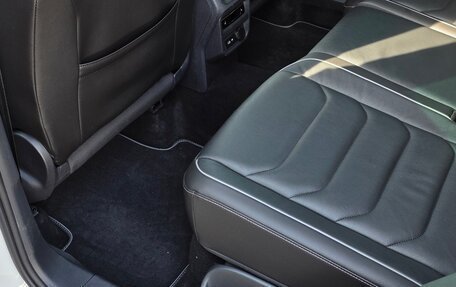 Volkswagen Tiguan II, 2021 год, 4 900 000 рублей, 9 фотография