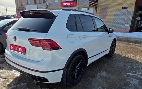 Volkswagen Tiguan II, 2021 год, 4 900 000 рублей, 5 фотография