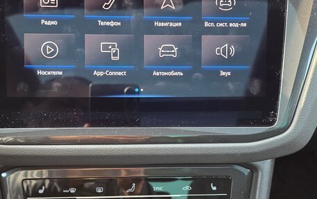 Volkswagen Tiguan II, 2021 год, 4 900 000 рублей, 11 фотография