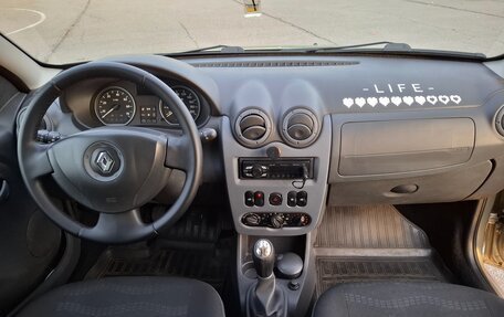 Renault Sandero I, 2012 год, 500 000 рублей, 18 фотография