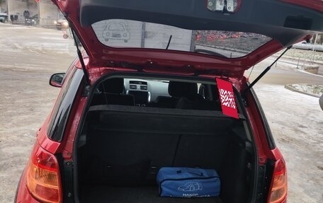 Suzuki SX4 II рестайлинг, 2008 год, 590 000 рублей, 25 фотография