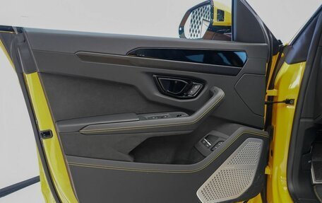 Lamborghini Urus I, 2025 год, 35 199 000 рублей, 15 фотография