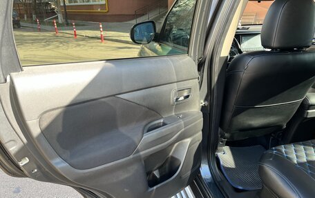 Mitsubishi Outlander III рестайлинг 3, 2021 год, 2 280 000 рублей, 9 фотография