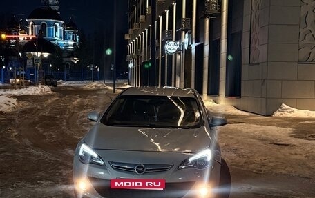 Opel Astra J, 2012 год, 700 000 рублей, 2 фотография