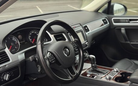 Volkswagen Touareg III, 2016 год, 3 200 000 рублей, 6 фотография