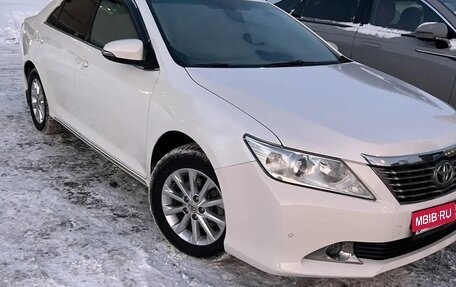 Toyota Camry, 2014 год, 1 680 000 рублей, 2 фотография